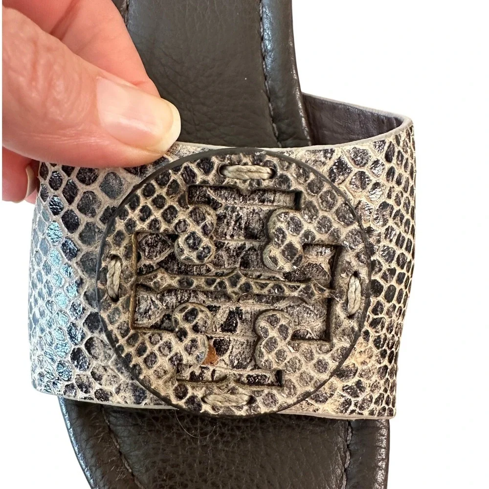 Tory Burch Robinson Snake Embossed Wedge Slides Sandals Sz 7.5 Dust Bag
